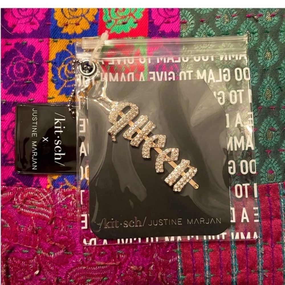 Kitsch x Justine Marjan “Queen” Clip in Gold.